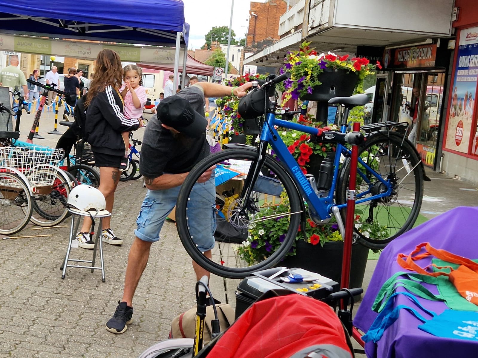 Cycle fix at kettfest.