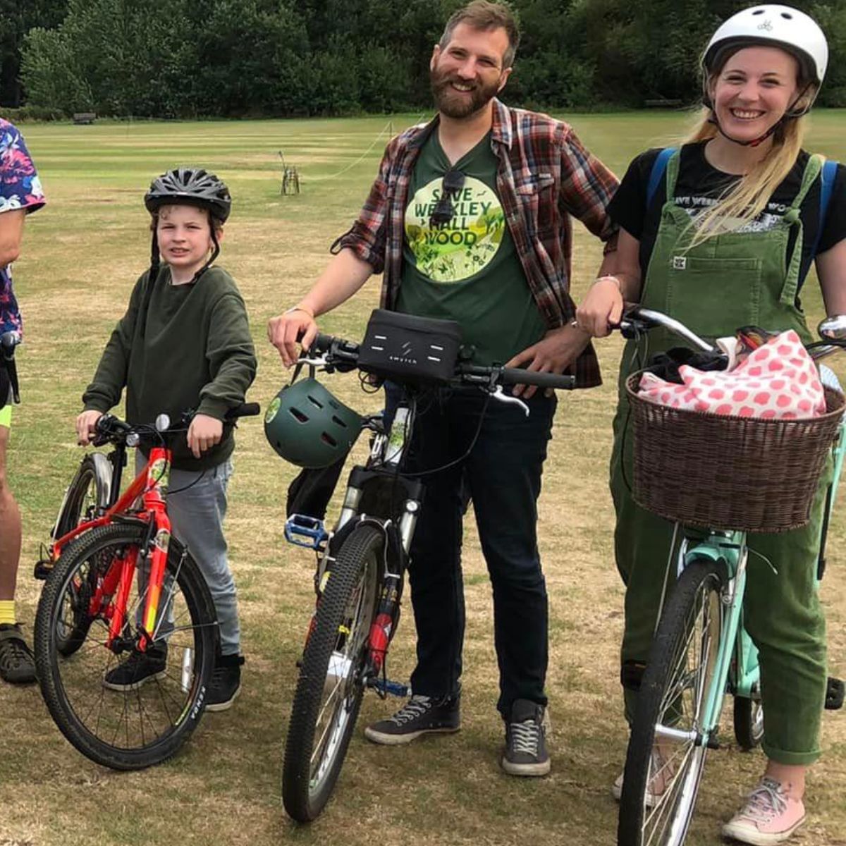 Dez and polly on bikes.